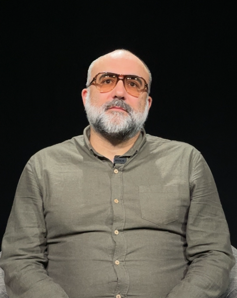 "Transmettre pour ne pas oublier" : 10 ans après le 13-Novembre, les rescapés témoignent "Transmettre pour ne pas oublier" : 10 ans après le 13-Novembre, les rescapés témoignent