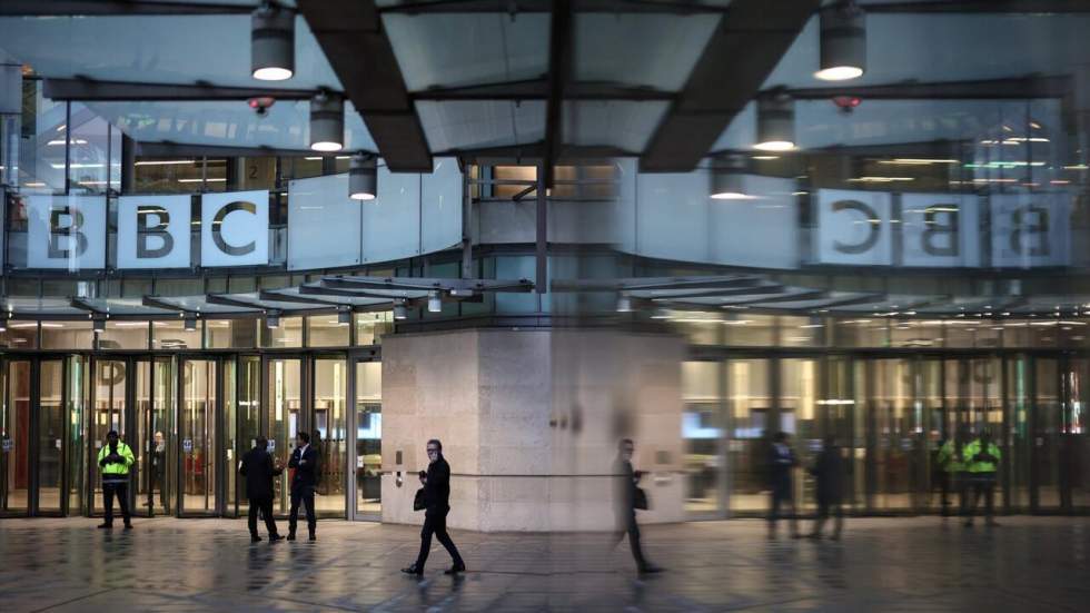 Montage trompeur de la BBC : Trump envisage de poursuivre la chaîne pour 5 milliards de dollars Montage trompeur de la BBC : Trump envisage de poursuivre la chaîne pour 5 milliards de dollars