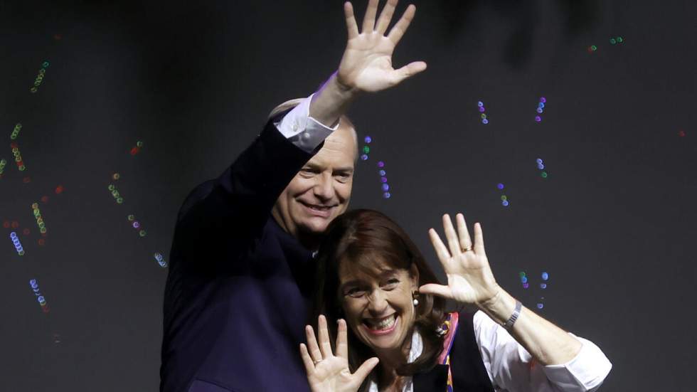 Législatives au Chili : la droite l'emporte, le candidat d'extrême droite José Antonio Kast renforcé Législatives au Chili : la droite l'emporte, le candidat d'extrême droite José Antonio Kast renforcé