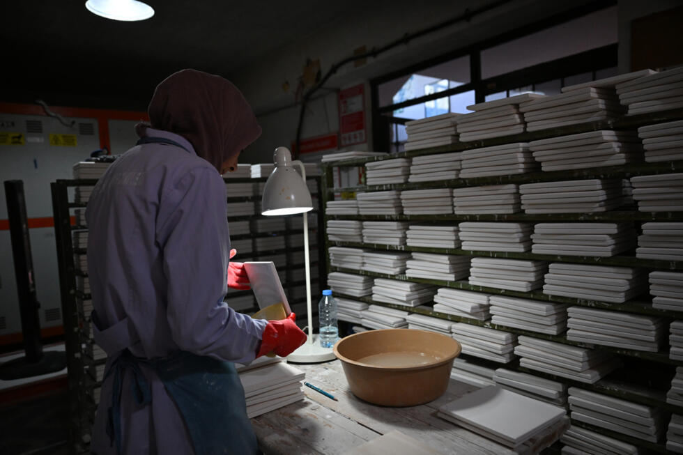 L'instant + : la Turquie redécouvre l'art des céramiques bleues d'Iznik L'instant + : la Turquie redécouvre l'art des céramiques bleues d'Iznik