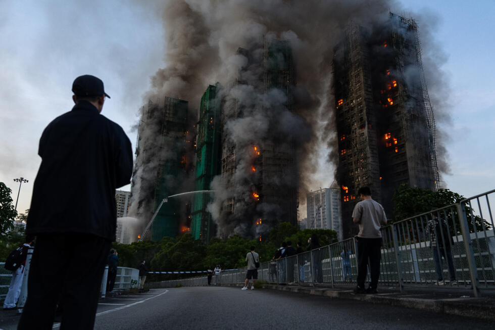 Le bambou, symbole ancestral, a-t-il alimenté l'incendie dévastateur de Hong Kong ?