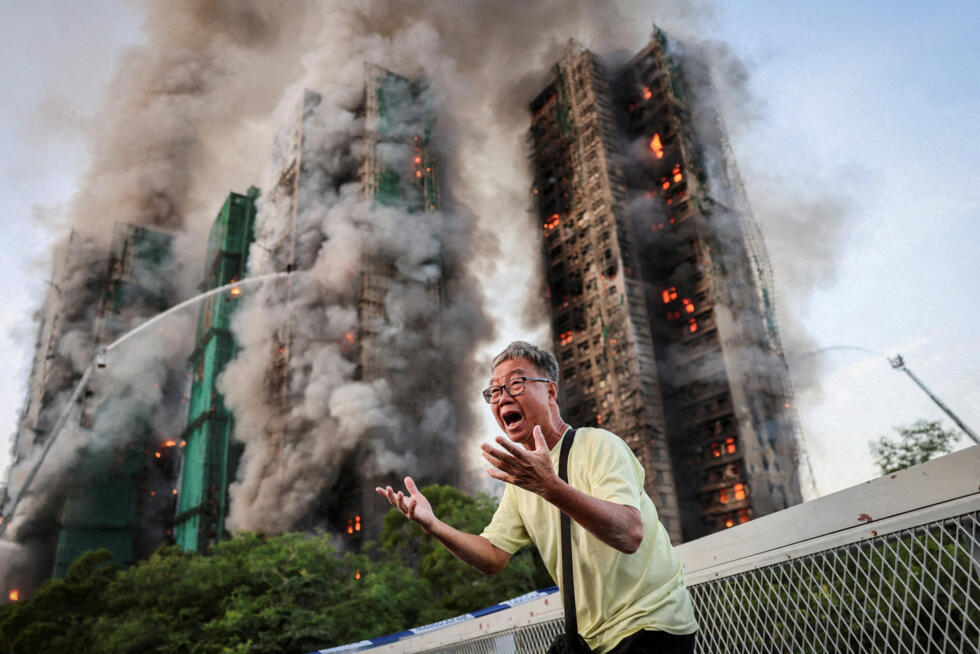 Incendie à Hong Kong, coup d'État en Guinée-Bissau et inondations en Asie : la semaine en images