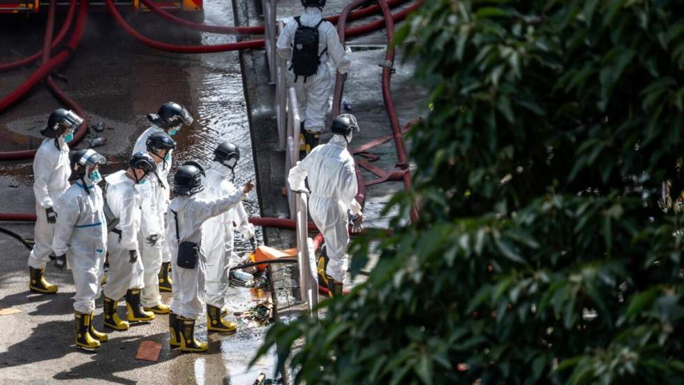 Hong Kong: Après l'incendie meurtrier, les autorités s'attaquent à la "désinformation" en ligne