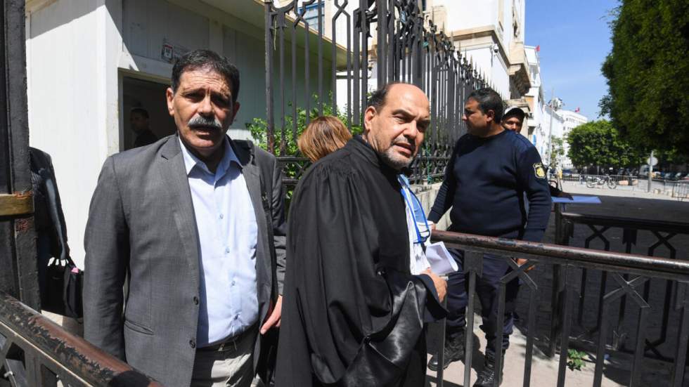 Tunisie : le célèbre opposant et avocat Ayachi Hammami arrêté Tunisie : le célèbre opposant et avocat Ayachi Hammami arrêté