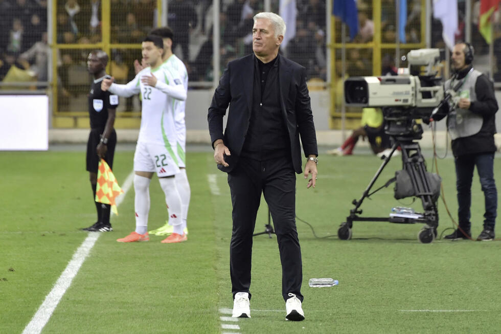 CAN 2025 : ces 24 sélectionneurs sous pression avant le coup d’envoi CAN 2025 : ces 24 sélectionneurs sous pression avant le coup d’envoi