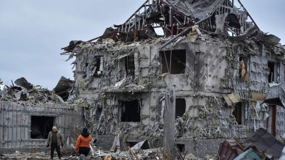 La Russie poursuit ses frappes, Ukrainiens et Américains en discussions en Floride