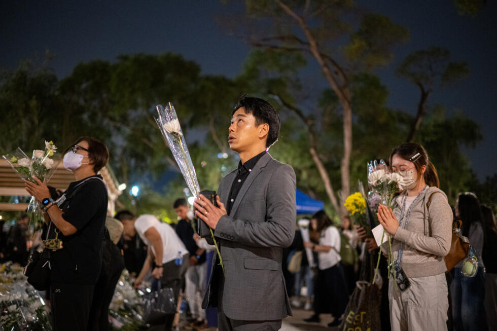Après le pire incendie de son histoire récente, Hong Kong vote pour renouveler son Parlement Après le pire incendie de son histoire récente, Hong Kong vote pour renouveler son Parlement