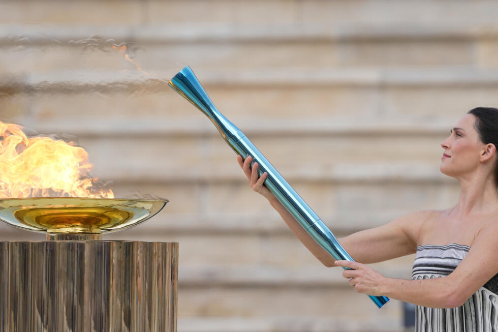 Trump Prix de la paix de la Fifa, le pape au Liban, rencontre Modi-Poutine : la semaine en images