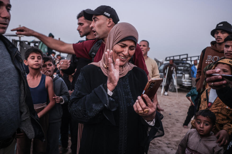 Exploit de la Palestine en Coupe arabe : depuis Gaza, la mère de l'entraîneur inspire l'équipe