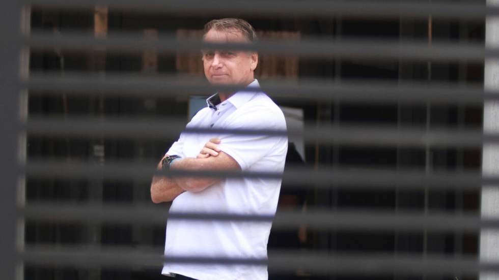 Au Brésil, la défense de Jair Bolsonaro réclame sa sortie de prison pour une opération