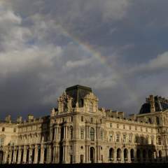 Les cambrioleurs du Louvre auraient pu être arrêtés "à 30 secondes près", selon l'enquête