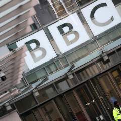 Montage trompeur : Donald Trump poursuit la BBC pour 10 milliards de dollars