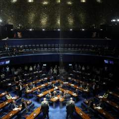 Au Brésil, le Congrès approuve un projet de loi pour réduire la peine de prison de Jair Bolsonaro