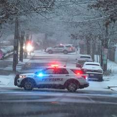 États-Unis : le suspect de la fusillade mortelle à l’université Brown retrouvé mort