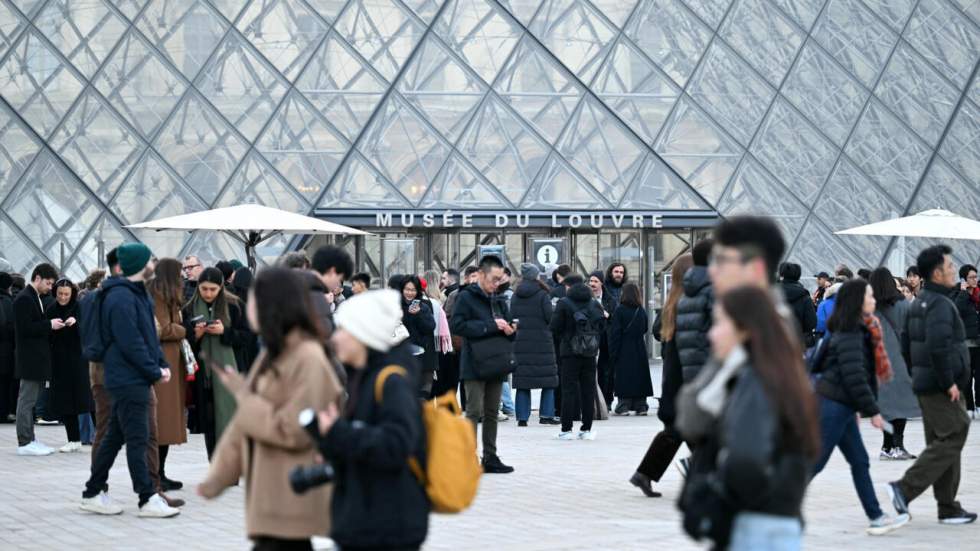 Fin de la grève au musée du Louvre, réouverture normale de l'établissement