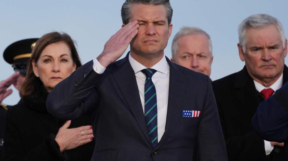 Les États-Unis ont lancé une opération militaire de "vengeance" contre l'État islamique en Syrie Les États-Unis ont lancé une opération militaire de "vengeance" contre l'État islamique en Syrie