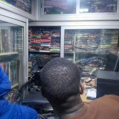 Au Sénégal, les IPTV, la solution low cost mais illégale pour regarder la CAN 2025