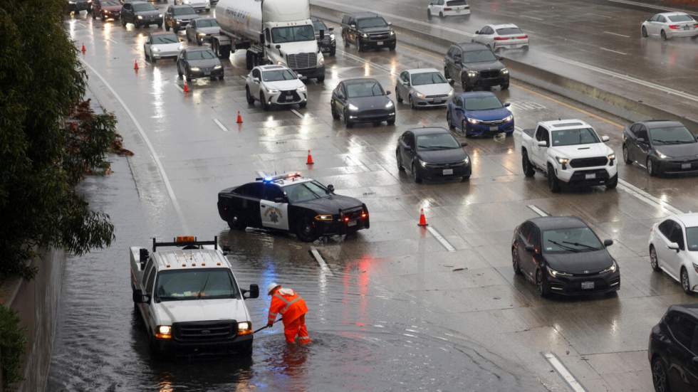 Des pluies s'abattent sur la Californie, des alertes aux inondations déclenchées Des pluies s'abattent sur la Californie, des alertes aux inondations déclenchées
