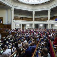 Pots-de-vin contre des votes : des députés ukrainiens visés par une enquête anticorruption