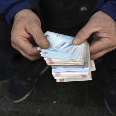 À Téhéran, des commerçants manifestent pour dénoncer les conditions économiques