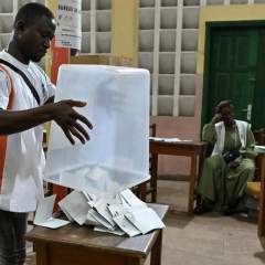 Législatives en Côte d'Ivoire : le parti au pouvoir remporte les trois quarts des sièges