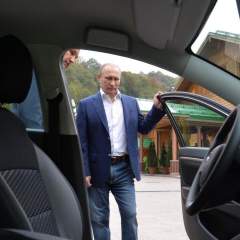 Datchas, résidences de luxe et palais secrets : l'empire immobilier de Poutine