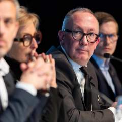 Incendie de Crans-Montana : la commune avoue ne pas avoir contrôlé le bar depuis 2019