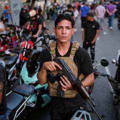 Au Venezuela, les miliciens chavistes des "colectivos" font régner la terreur