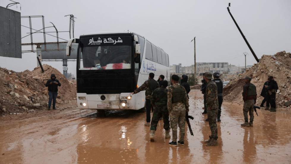 Syrie : l'armée syrienne va reprendre ses bombardements, les Kurdes refusent de quitter Alep