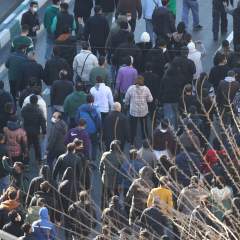 Iran : face aux manifestations, l'armée appelle la population à déjouer les "complots de l'ennemi"