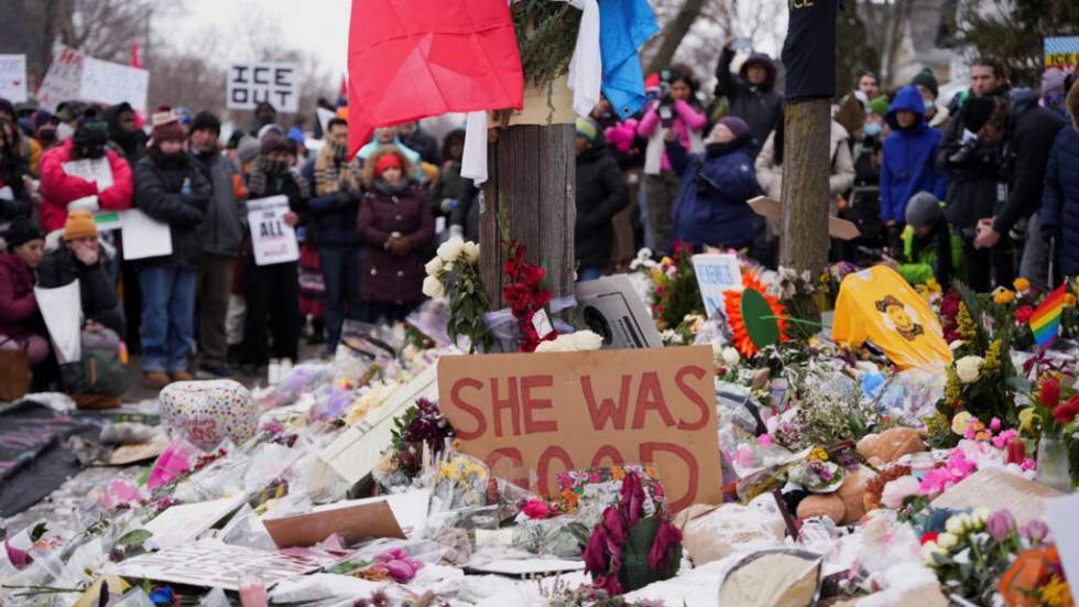 États-Unis: des "centaines" de policiers fédéraux supplémentaires envoyés à Minneapolis États-Unis: des "centaines" de policiers fédéraux supplémentaires envoyés à Minneapolis