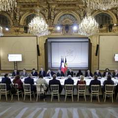 Les partis de Nouvelle-Calédonie signent un "accord Élysée-Oudinot" pour compléter Bougival