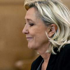 "Tous ces gens travaillaient" : à son procès en appel, Marine Le Pen nie l'existence d'un "système"