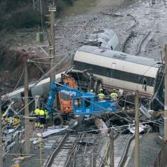Collision ferroviaire en Espagne : le bilan définitif s'élève à 45 morts