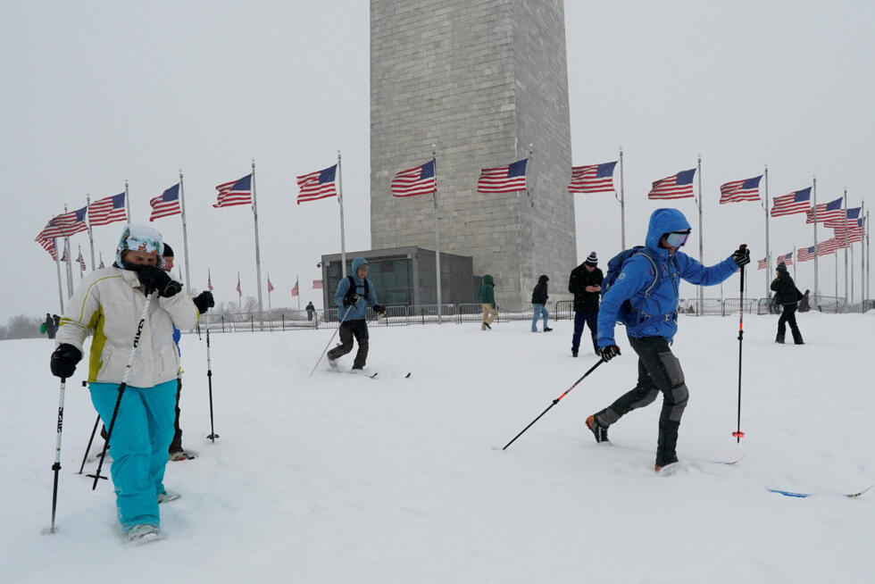 Aux États-Unis, une méga tempête hivernale continue de déferler sur le pays