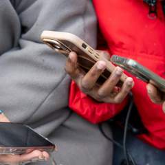Interdire les réseaux sociaux aux moins de 15 ans ? Les députés votent