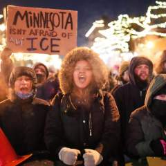 "Nous ne lâchons rien" : comment Minneapolis se mobilise contre l'ICE