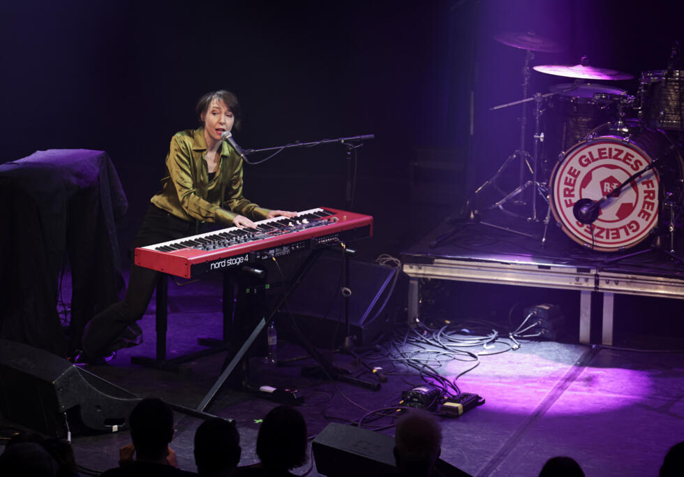 La journée de mobilisation pour Christophe Gleizes se termine en musique au Bataclan