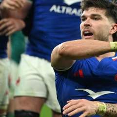 Rugby : emmenés par un Jalibert inspiré, les Bleus régalent face à l'Irlande