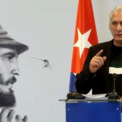 Cuba se dit "prêt au dialogue" avec les États-Unis, mais "sans pressions"