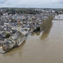 Crues en France : quatre départements maintenus en alerte rouge, neuf en orange