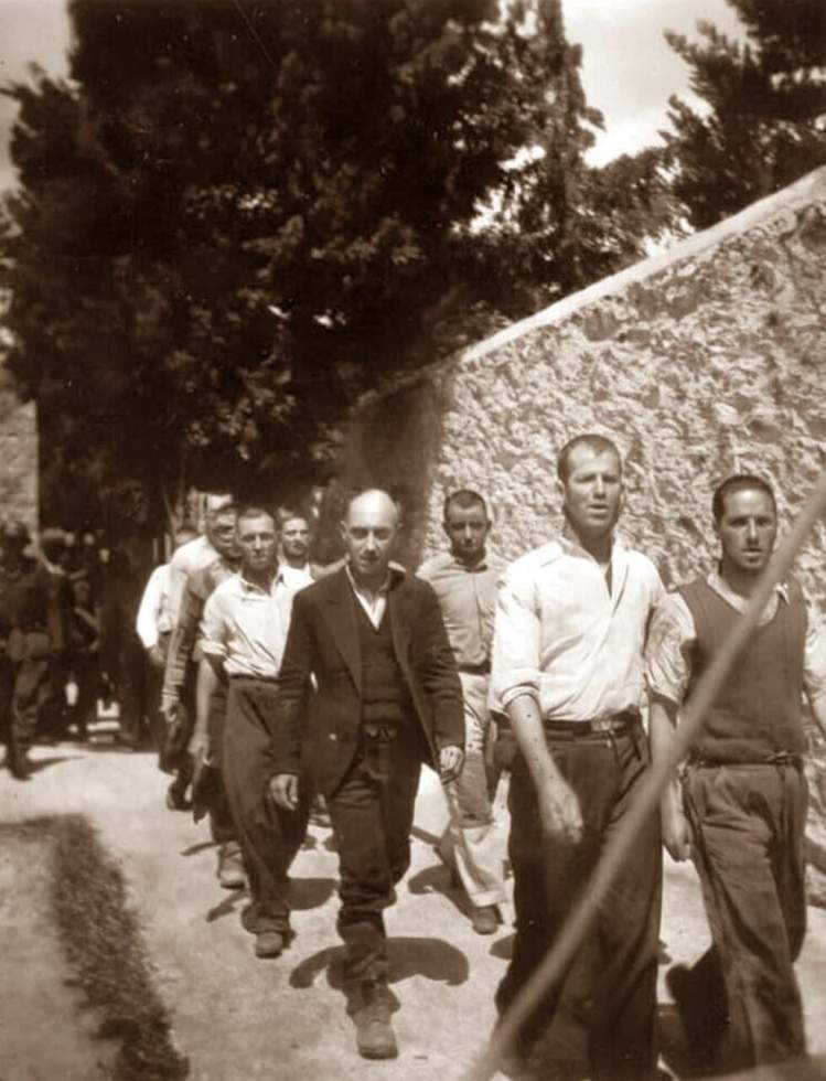 Exécution en Grèce : quand les photos prises par les bourreaux nazis refont surface