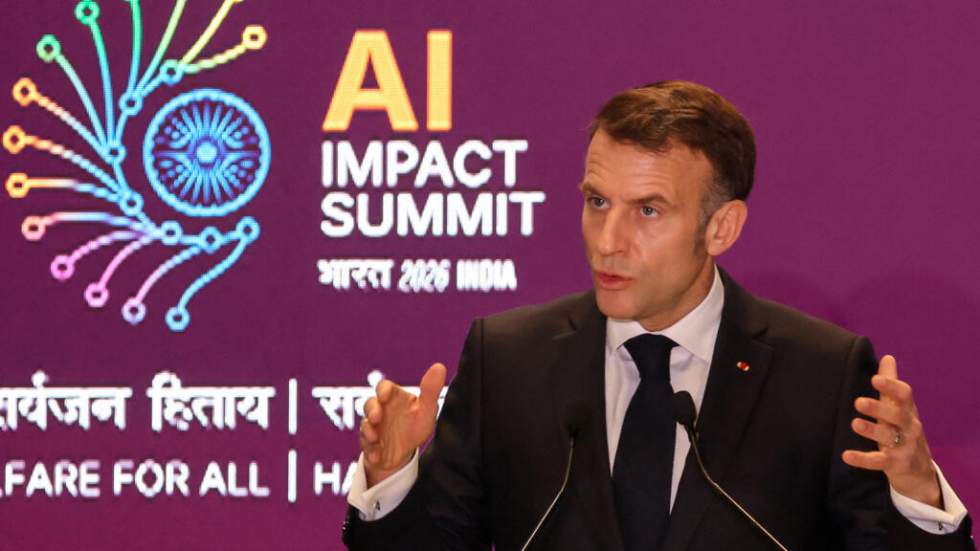 En Inde, Emmanuel Macron assure que l'Europe est un "espace sûr" pour l'IA