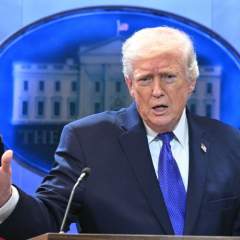 Après l'invalidation des droits de douane, Trump contre-attaque avec une taxe mondiale de 10 %