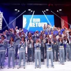 Les athlètes français fêtés à Albertville, le Comité d'organisation des JO 2030 sous pression