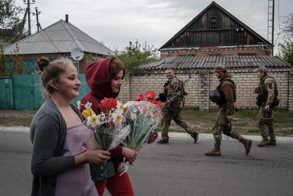 "L’amour ne meurt pas avec la mort" : en Ukraine, les relations à l’épreuve de la guerre "L’amour ne meurt pas avec la mort" : en Ukraine, les relations à l’épreuve de la guerre
