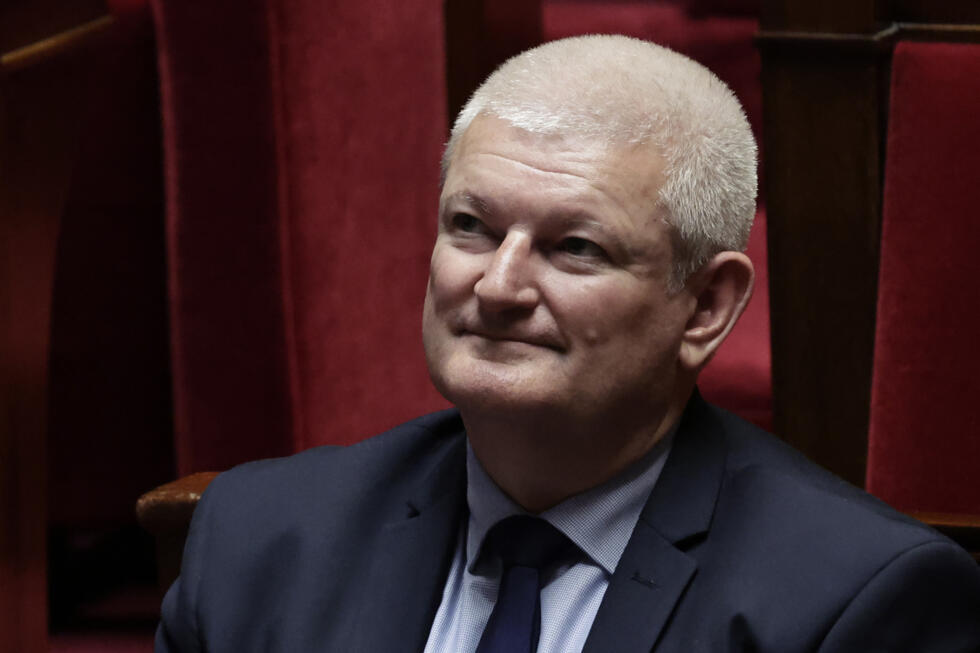 Fin de vie : l'Assemblée se prononce à nouveau sur la loi créant une aide à mourir