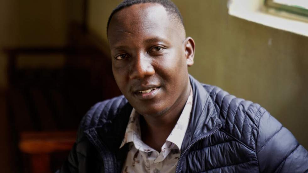 Au Kenya, l'acteur-clé présumé d'un réseau de traite d'êtres humains pour l'armée russe arrêté Au Kenya, l'acteur-clé présumé d'un réseau de traite d'êtres humains pour l'armée russe arrêté