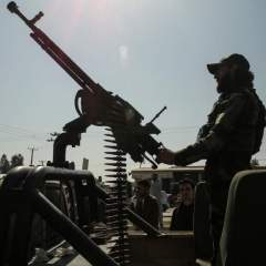 Des tirs entendus à Kaboul, l'Afghanistan dit cibler l'aviation pakistanaise