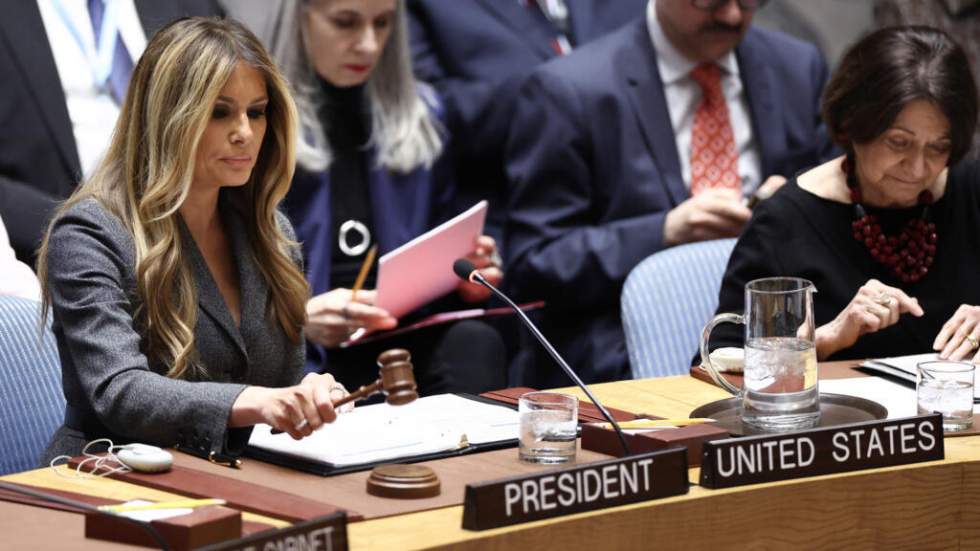 "Merci madame la présidente" : Melania Trump préside un Conseil de sécurité de l'ONU, une première "Merci madame la présidente" : Melania Trump préside un Conseil de sécurité de l'ONU, une première